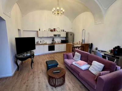 Apartament 2 camere, Centru Cluj – parter, 2 locuri parcare, utilizare mixtă