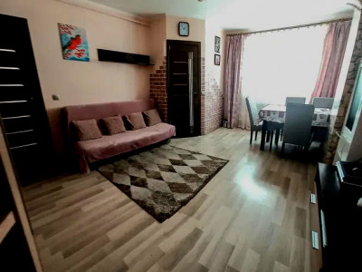 Apartament cu 3 camere de vânzare zona Pod Ira, Marasti