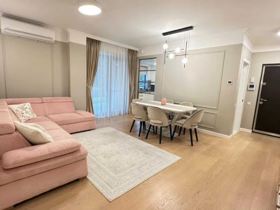 Apartament cu 3 camere de vanzare, gradina, parcare imobil nou Buna Ziua