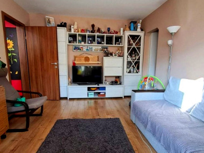 Apartament  de vanzare 4 camere Manastur, zona Scolii Liviu Rebreanu 