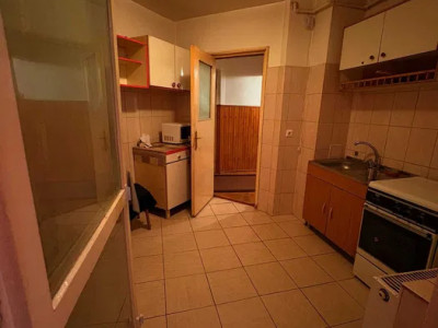 Apartament  2 camere  decomandat zona Piata Marasti 