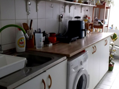 Apartament 2 camere decomandat zona Baza Sportivă La Terenuri strada Parâng