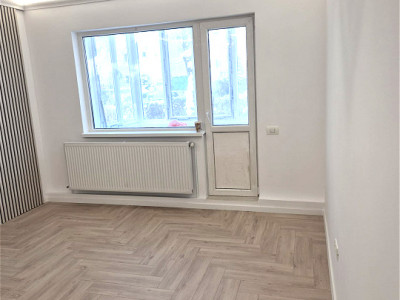 Apartament renovat, 3 camere de vanzare Manastur