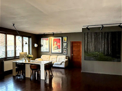 Apartament cu 4 camere strada Eroilor, de vanzare