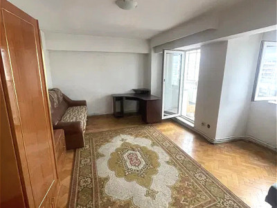 Apartament cu  3 camere de vanzare, sporti ,Marasti zona Piata Marasti 